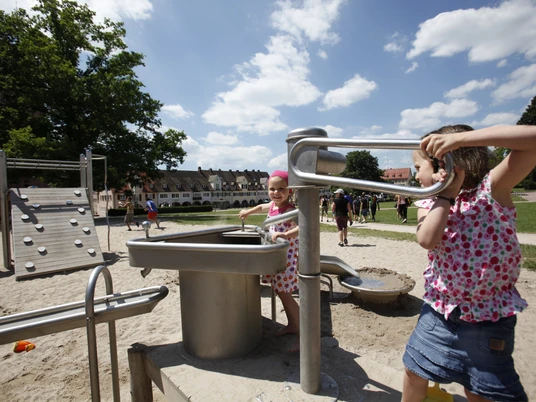 Unterer Marktplatz_Spielplatz (3a)