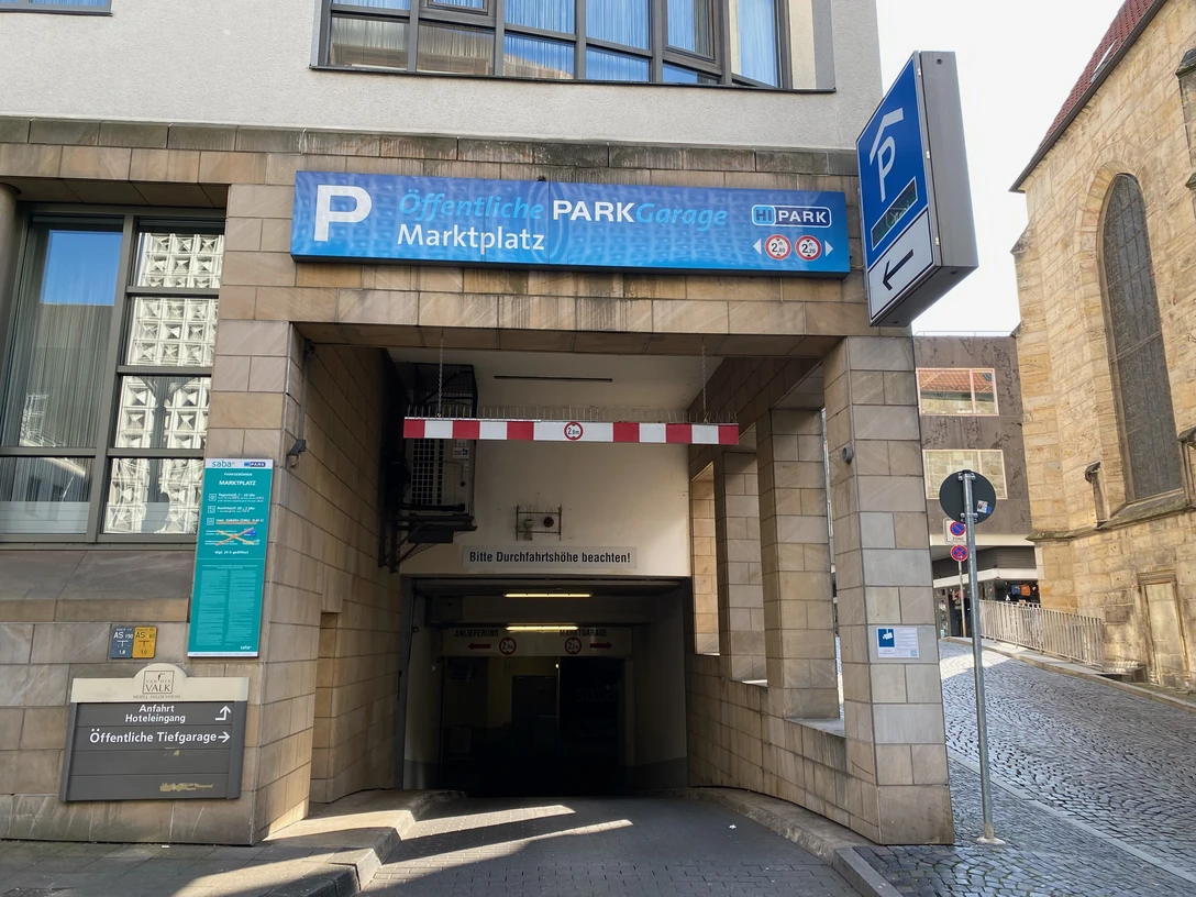 Parkgarage Markt.jpg