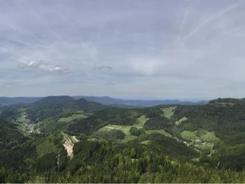 Aussicht ins Renchtal und über den Schwarzwald