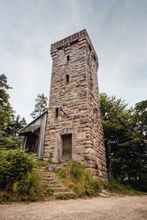 Der Rinkenturm bietet einen schönen Ausblick über Baiersbronn.