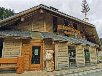 Waldkulturhaus