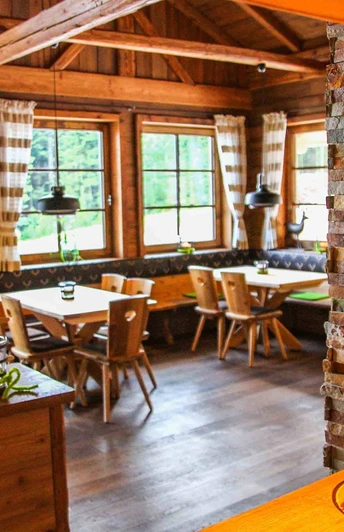 Innenansicht Berghütte Lauterbad