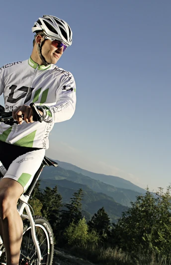 Mountainbiker auf den Höhen des Renchtals