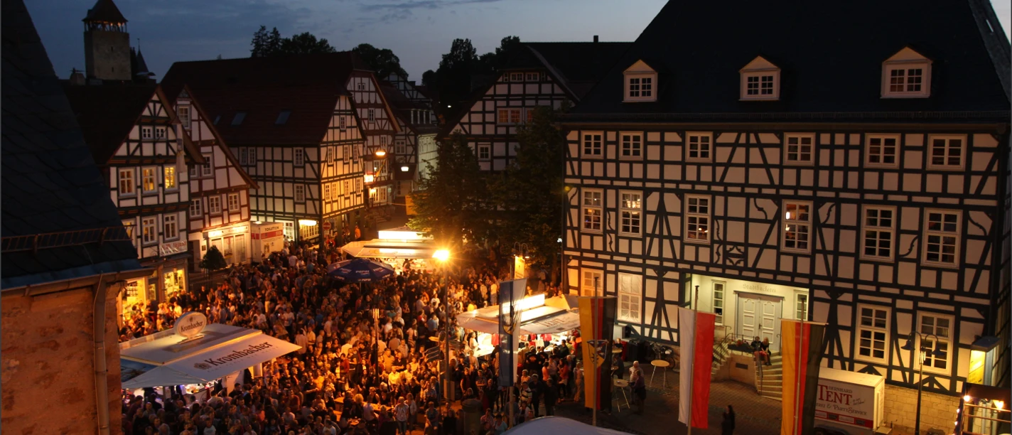 Altstadt- Kulturfest Rathausvorplatz
