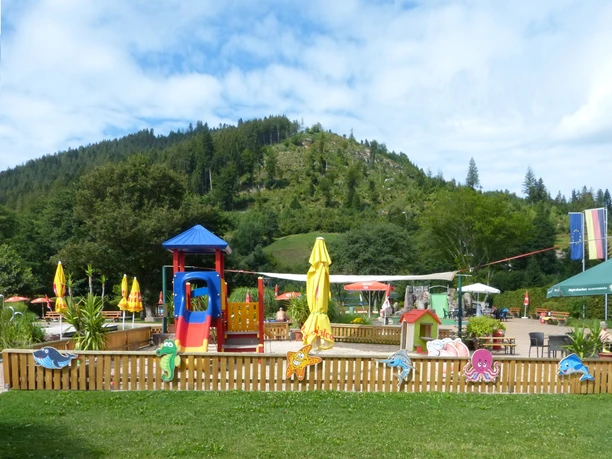 Naturbad Mitteltal Kinderbereich Naturbad Mitteltal Kinderbereich