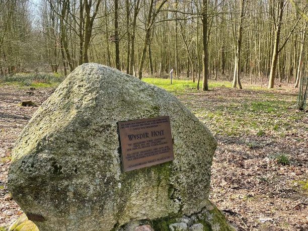 Friedeburg-Rastplatz-Wiesede-Wysder Holt 3.jpg