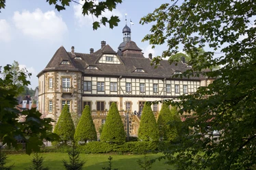 Wasserschloss Heerse Wasserschloss Heerse von außen.