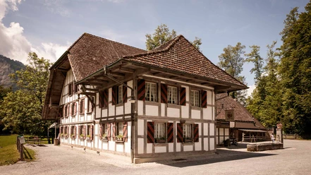 restaurant-alter-baeren-ballenberg-gebaeude.jpg