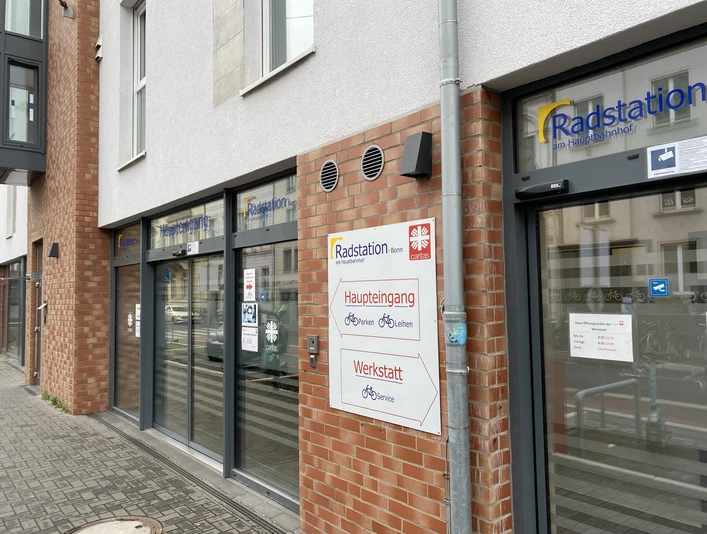 Radstation Bonn - aussen