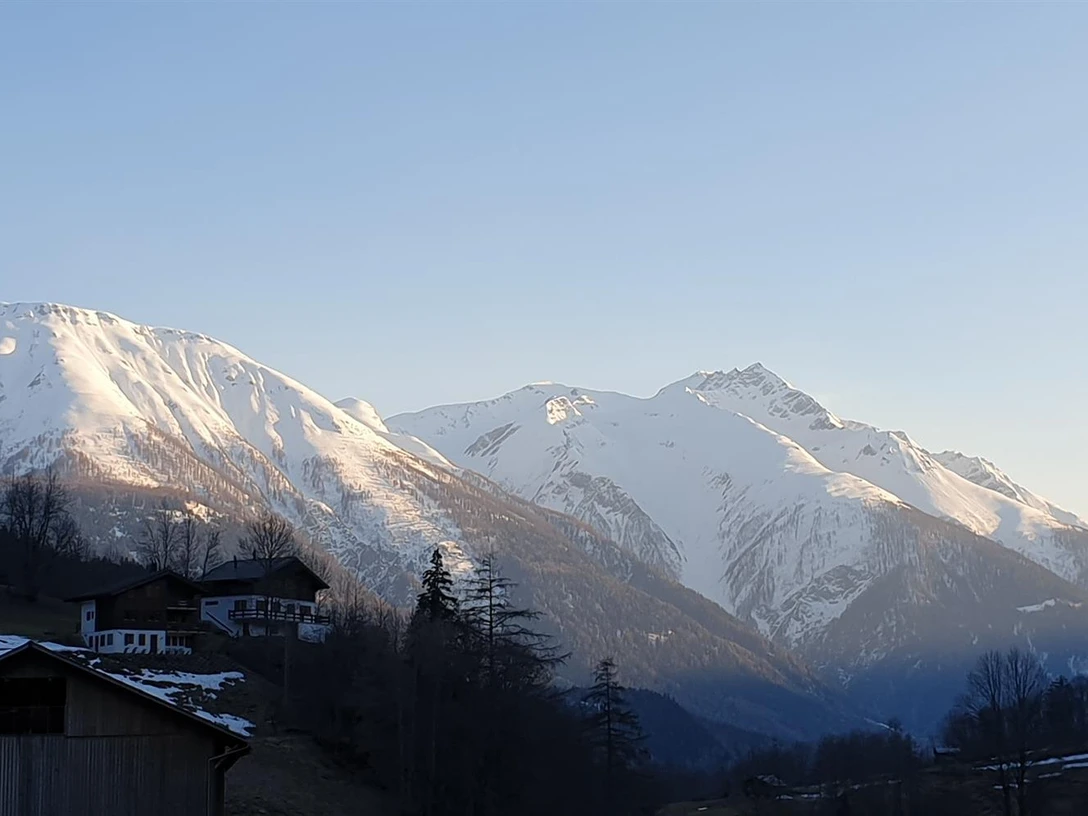 43DC181B-2442-4AC2-9723-200932072B05