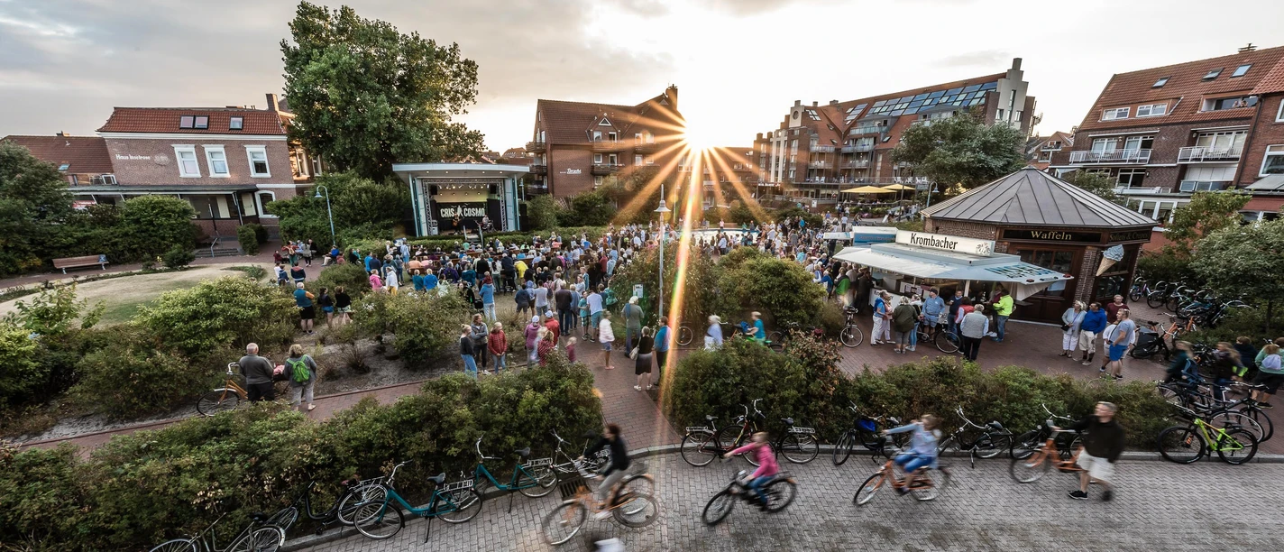 Kurplatz-Juist.jpg Kurplatz-Juist
