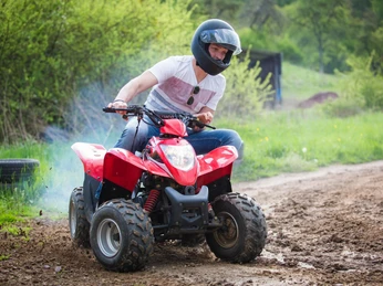 Quadfahren an der Sommerrodelbahn