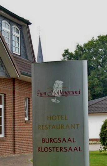 Hinweisschild Hotel zum Hollengrund in HeeslingenSign Hotel zum Hollengrund in HeeslingenHotel zum Hollengrund-skilt i HeeslingenHotel zum Hollengrund bord in Heeslingen