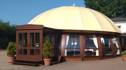 Pavillon des Hotels zum Hollengrund in Heeslingen Pavillon des Hotels zum Hollengrund in Heeslingen