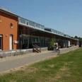 Künstlerateliers in den ehemaligen Güterhallen im Südpark Künstlerateliers in den ehemaligen Güterhallen im Südpark