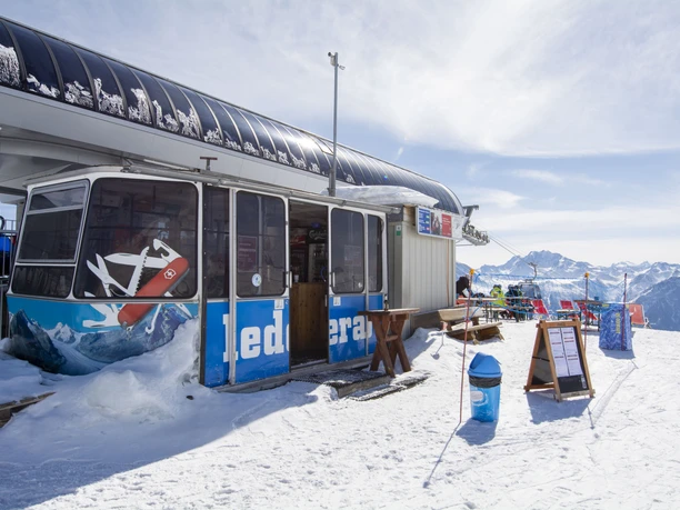 Buvette Moosfluh in der Aletsch Arena Buvette Moosfluh in der Aletsch Arena