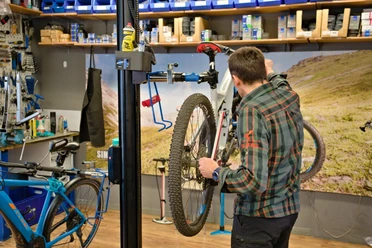 cube-bike-store-simplon-Werkstatt-06.jpg