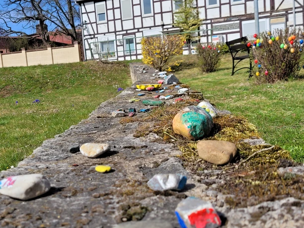 Rastplatz im Ort Roklum 3.jpg