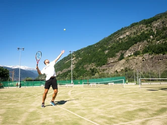 Tennis.jpg