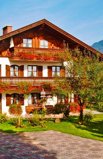 Hausansicht Sommer Wallgau