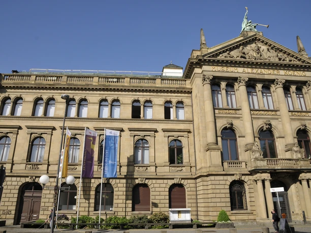 Fassade Museum Koenig Bonn