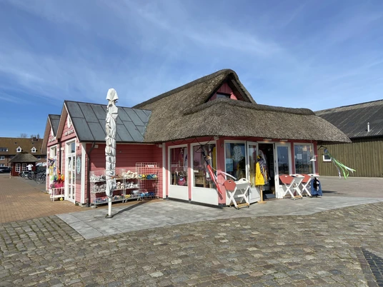 Der kleine Laden am Hafen