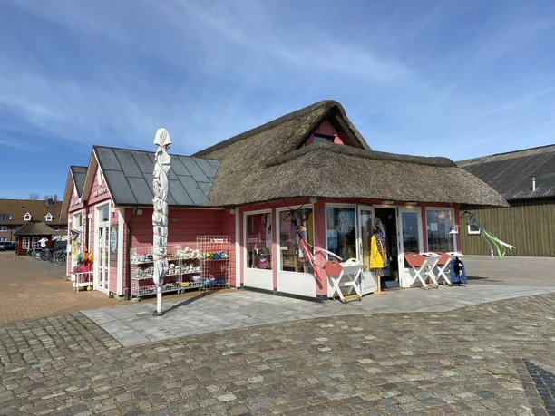 Der kleine Laden am Hafen