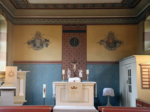 St.-Christinen-Kirche Walle_Altar.jpg