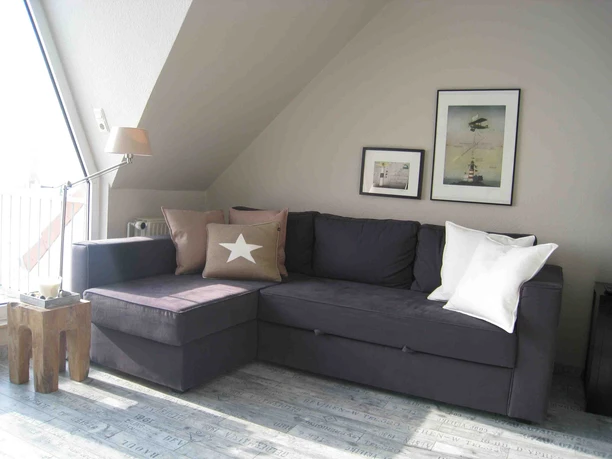 Wohnraum-Ferienwohnung-Lucky-Island-Juist.JPG Wohnraum-Ferienwohnung-Lucky-Island-Juist