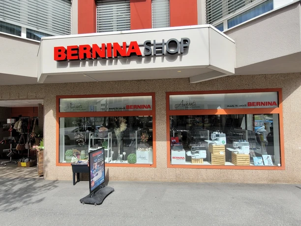 BERNINASHOP Aussenansicht.jpg