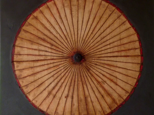 Gina Feder - Schirm aus Myanmar.jpg