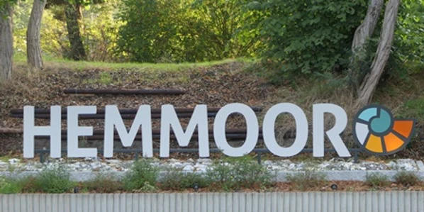 Schriftzug_Hemmoor_am Bahnhof