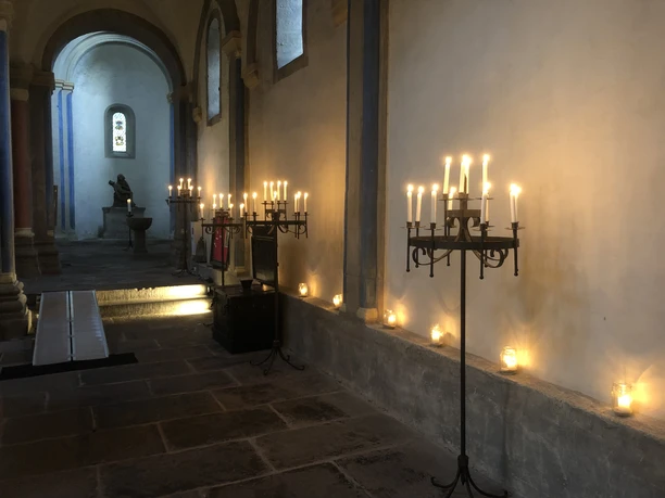 Neuwerkkirche Goslar - Spiritueller Rundgang Neuwerkkirche Goslar - Spiritueller Rundgang