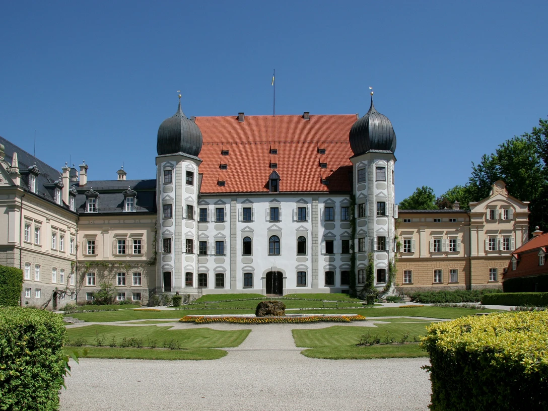 Schloß Maxlrain