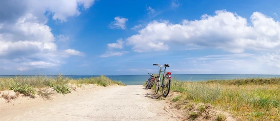 oro-bike-strand.JPG