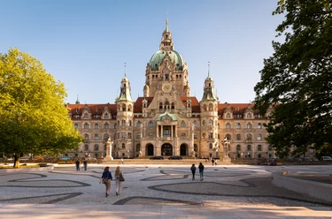 Neues Rathaus.jpg