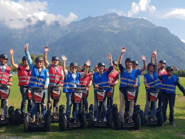 interlaken-segway-sommer-tour-gruppe.jpg