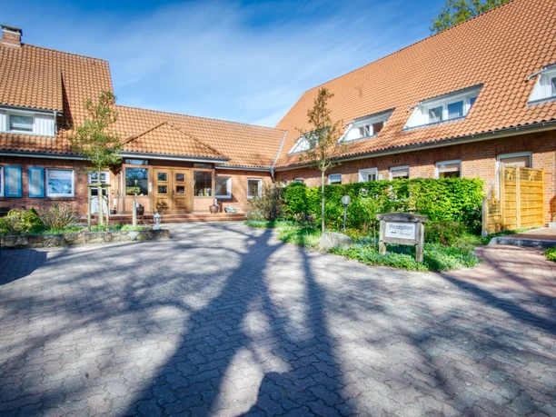 Außenansicht (2).jpg