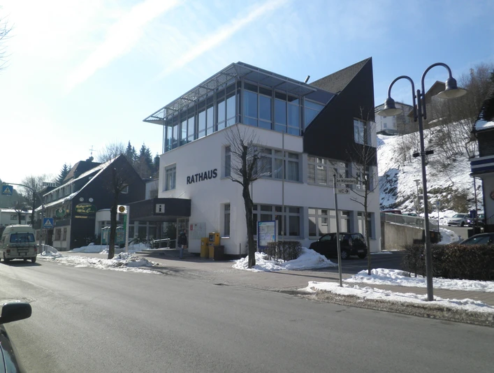 OLYMPUS DIGITAL CAMERA OLYMPUS DIGITAL CAMERA