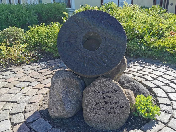 Claus-Harms-Stein St. Michaelisdonn