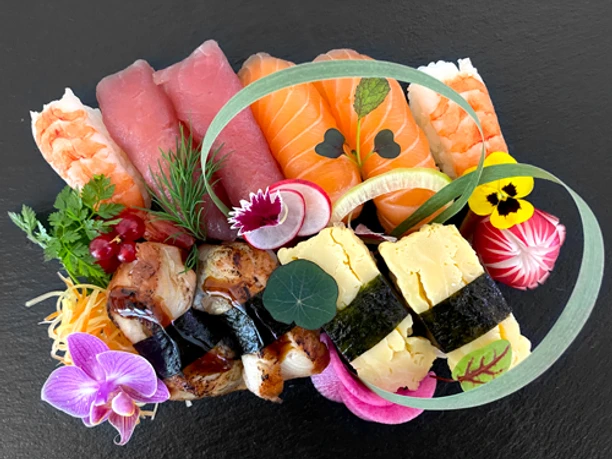 Nigiri-Box_500.jpg