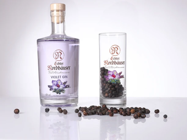 Echter-Nordhaeuser-Traditionsbrennerei_VioletGIN.jpg