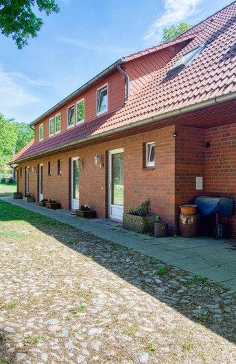 Außenansicht Ferienpension Lindenhof Außenansicht Ferienpension Lindenhof Natururlaub Lüneburger Heide