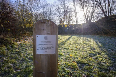 steinbruch-hengboehl-schild_c__klaus-peter-kappest-sauerland-wanderdoerfer.jpg
