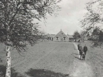 Laardijk 13 Uneken Lippolt.jpg