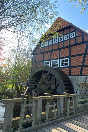 Historische Wassermühle in Stuckenborstel Historic watermill in StuckenborstelHistorisk vandmølle i StuckenborstelHistorische watermolen in Stuckenborstel