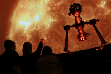 Die Sonne Die Sonne im Planetarium