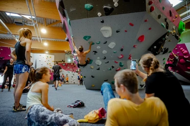 Boulderhalle Osnabloc Boulderhalle Osnabloc
