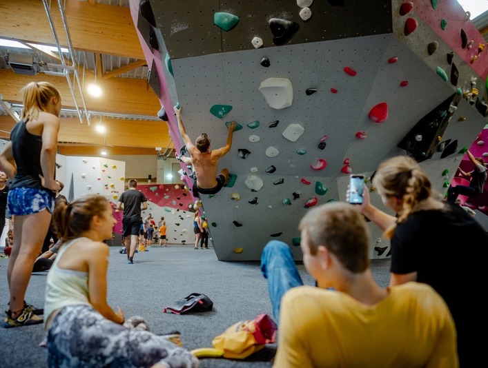 Boulderhalle Osnabloc Boulderhalle Osnabloc