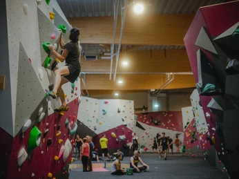 Boulderhalle Osnabloc Boulderhalle Osnabloc
